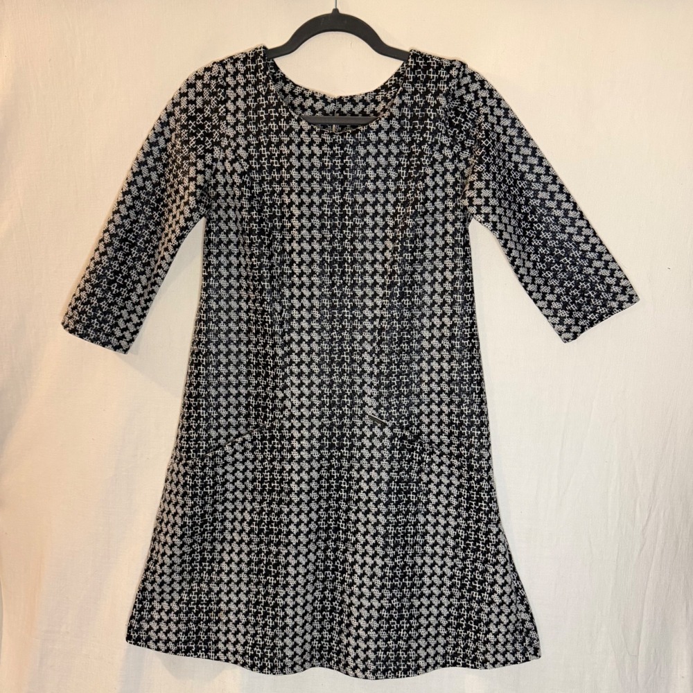 Marcela Womens Black White Geometric Knit Shift Dress A-Line Pocket 3/4 Sleeve